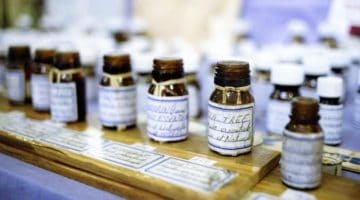 Feature | Blending Essential Oils Tips and Tricks