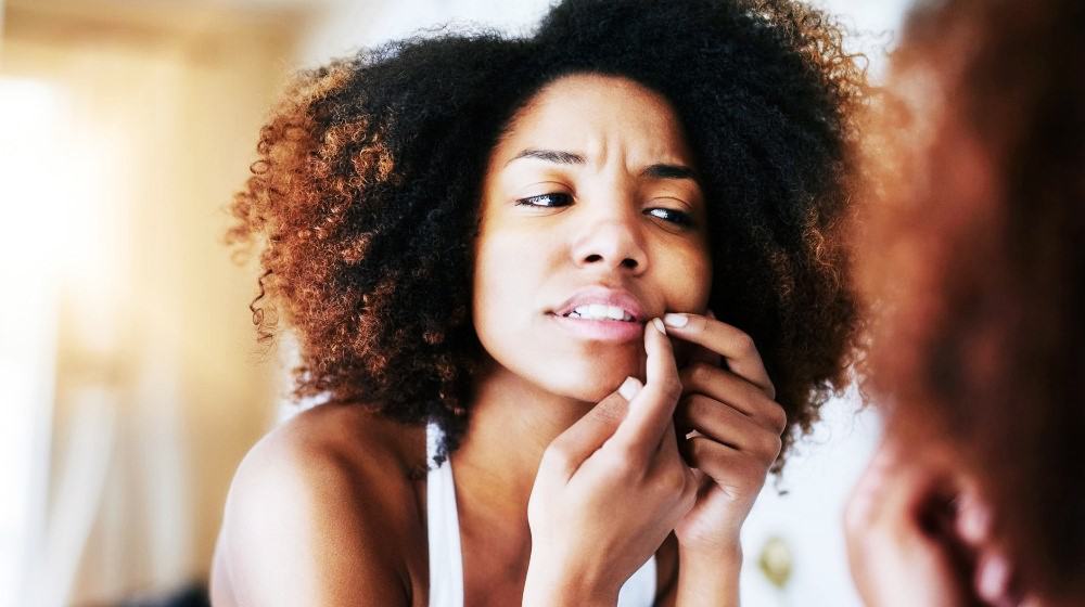 Feature | Combatting Acne Breakouts With Essential Oils